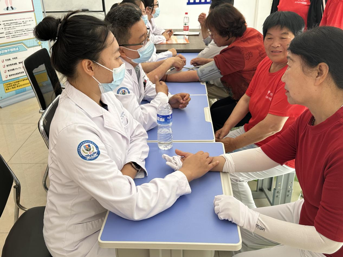 河北省健康科學(xué)學(xué)會(huì)開展2025年全民營養(yǎng)周宣傳系列活動(dòng)，聚焦?fàn)I養(yǎng)健康咨詢